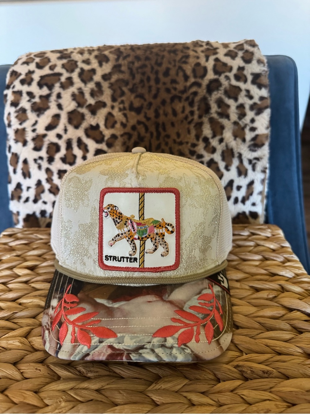 Goorin Bros “Strutter” Trucker Hat – One Size (BNWT)